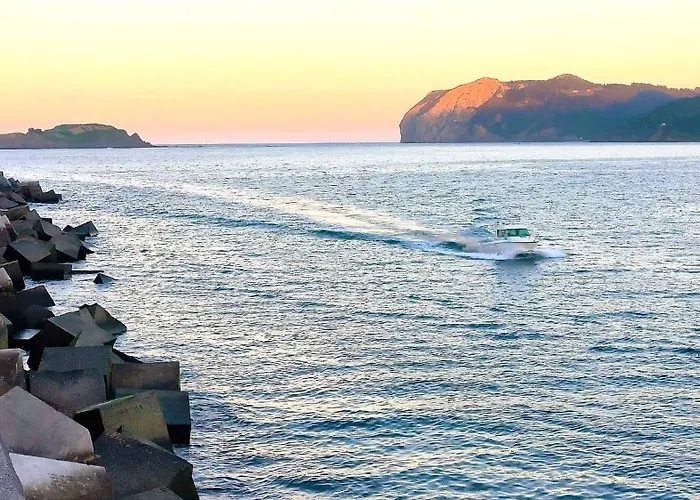 Arrantzale Beach